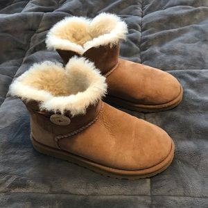 UGG Mini Bailey Button Boot
